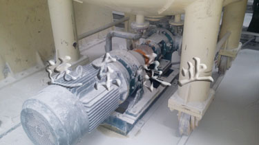 金銀河設備配套遠東高粘度泵現場展示