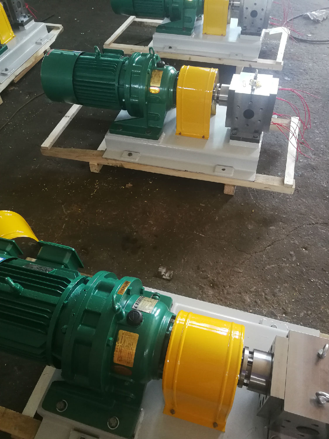 高溫熔體計量泵 高溫熔體計量泵