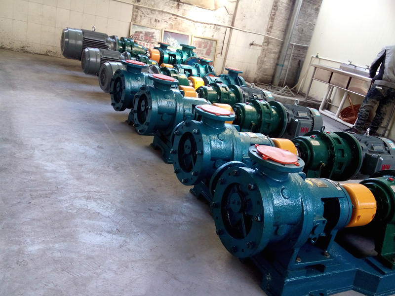 4寸高粘度泵NYP160/1.0輸送玻璃膠基料和107膠卸車 4寸高粘度泵NYP160/1.0輸送玻璃膠基料和107膠卸車